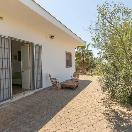 Le Macchie Taviano (Lecce)